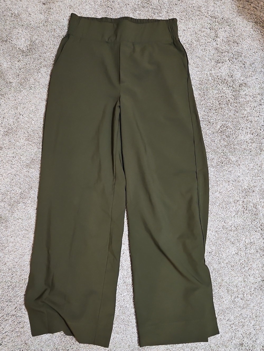 NWOT Old Navy Olive Wide-Leg Pants Size S